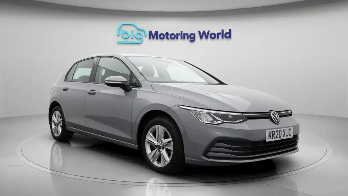 2020-volkswagen-golf-15-tsi-life-150ps-hatchback-big-1