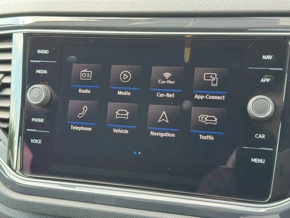 2019-volkswagen-t-roc-16tdi-r-line-big-63