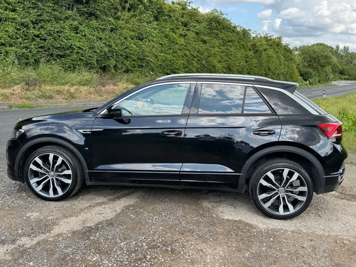 2019-volkswagen-t-roc-16tdi-r-line-big-15