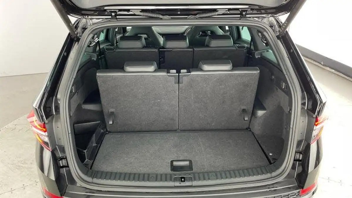 2023-skoda-kodiaq-20tdi-laurin-klement-200ps-big-32
