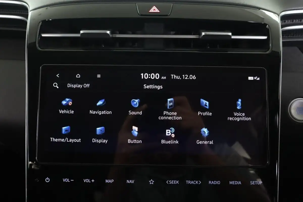 2022-hyundai-tucson-16-t-gdi-premium-265ps-4wd-phev-auto-big-40