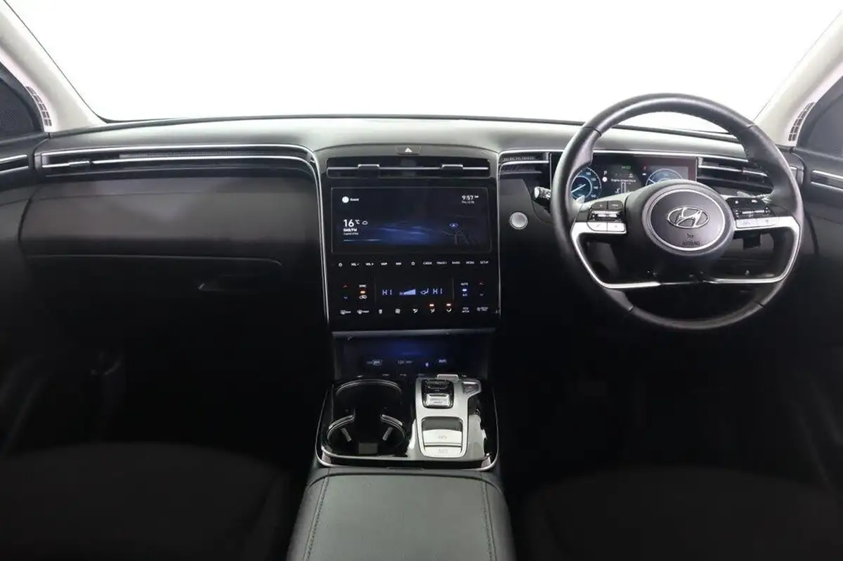 2022-hyundai-tucson-16-t-gdi-premium-265ps-4wd-phev-auto-big-12