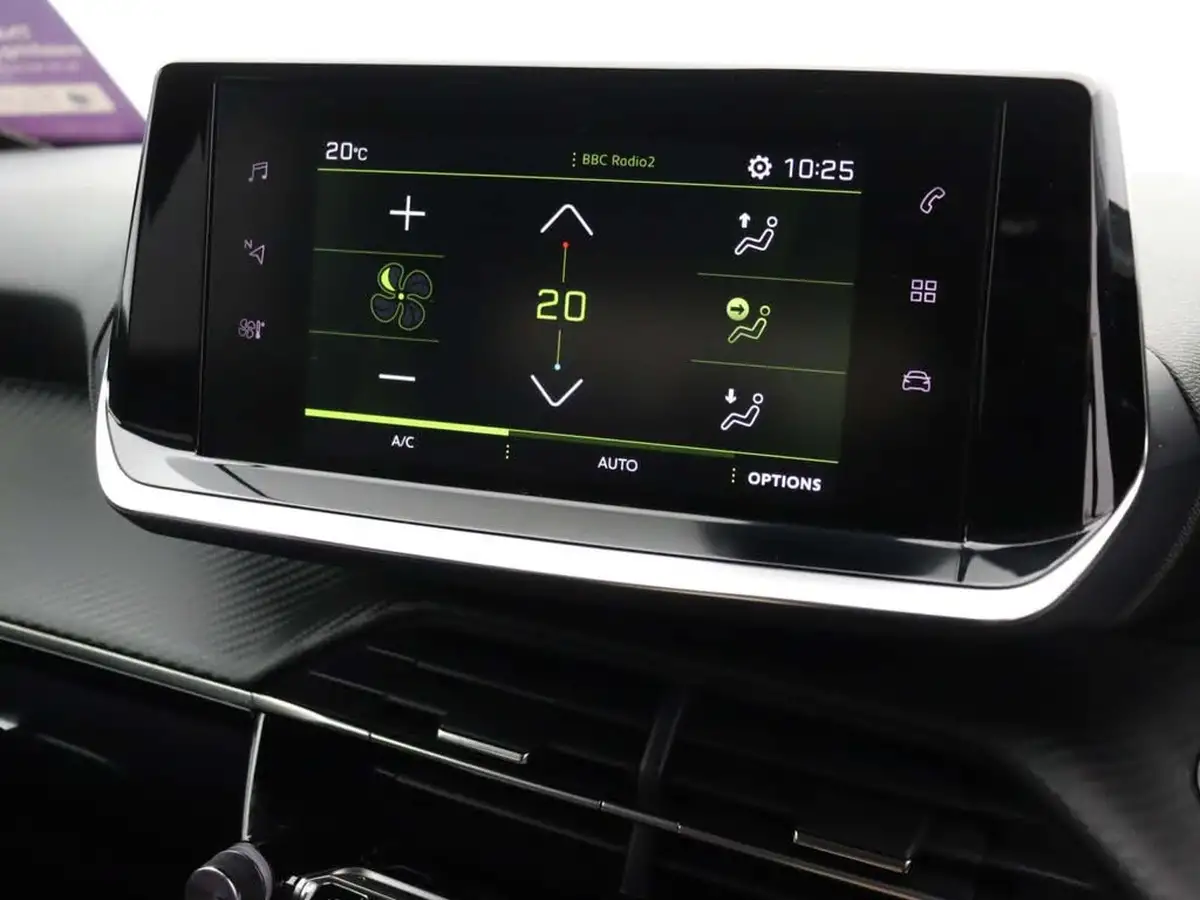 2022-peugeot-2008-suv-12-puretech-allure-premium-100bhp-big-26