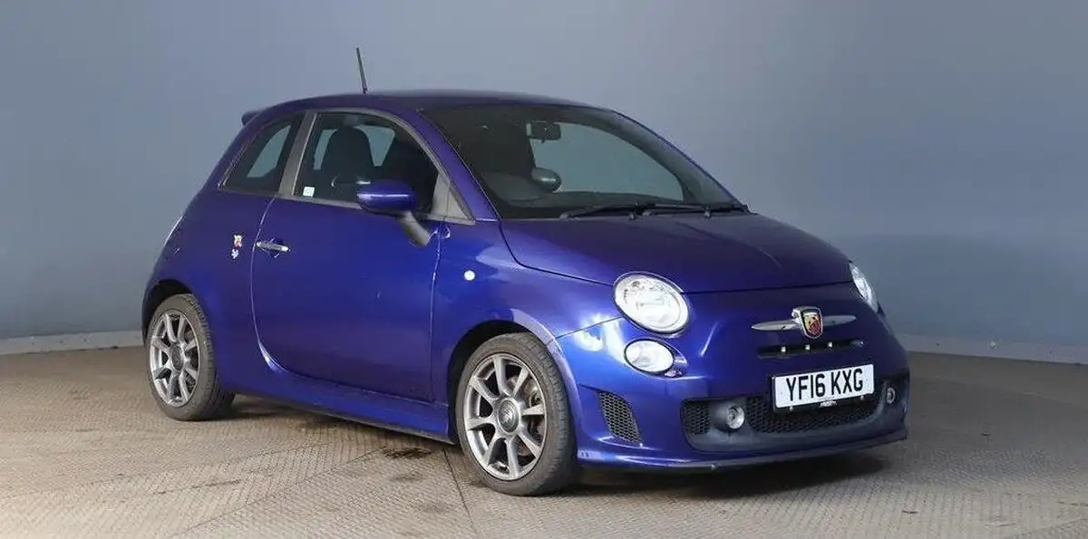 2016-abarth-500-14-tjet-595-big-0