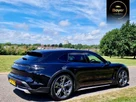 2022-porsche-taycan-e-4-cross-turismo-small-4