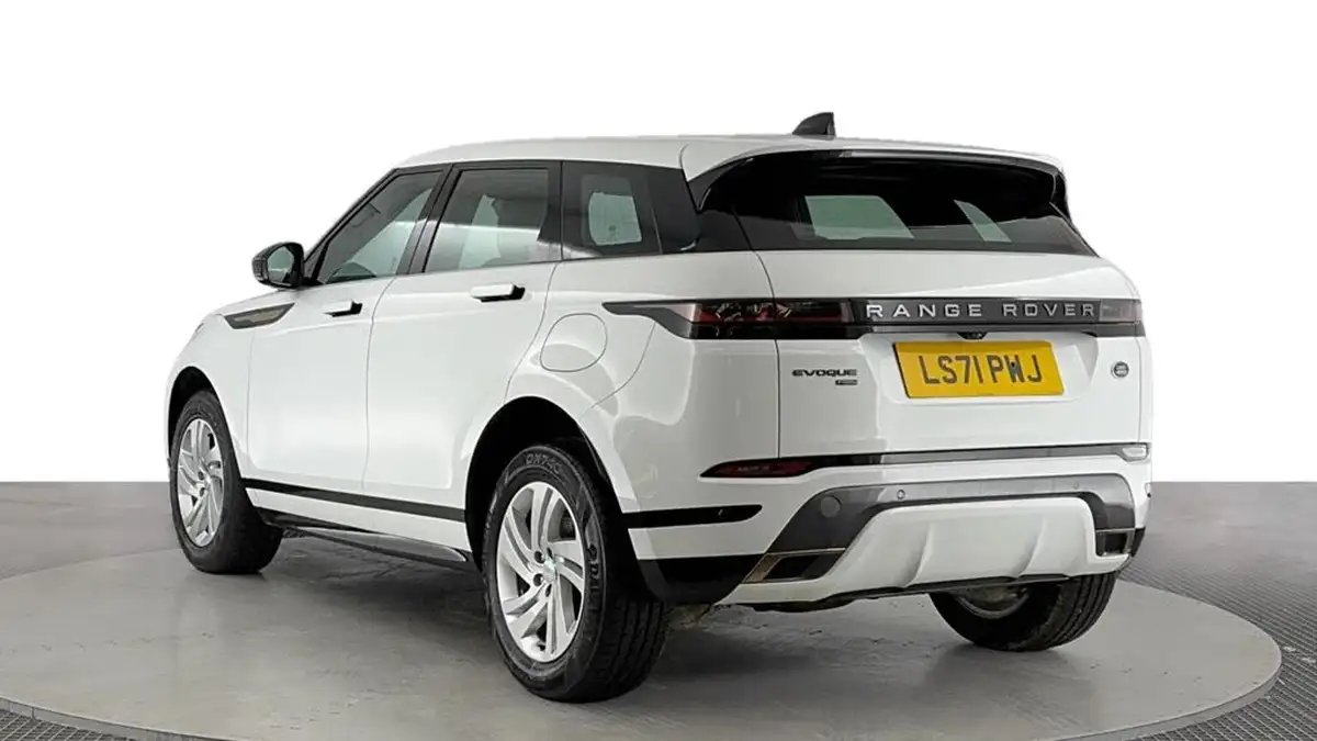 2022-land-rover-range-rover-evoque-15-p300e-r-dynamic-s-big-5