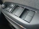 2022-toyota-yaris-cross-15-vvt-i-icon-small-13