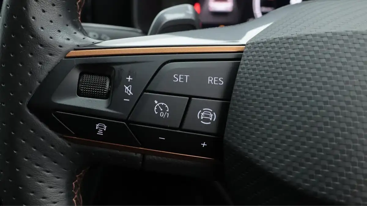 2021-cupra-formentor-15-tsi-v2-dsg-big-23