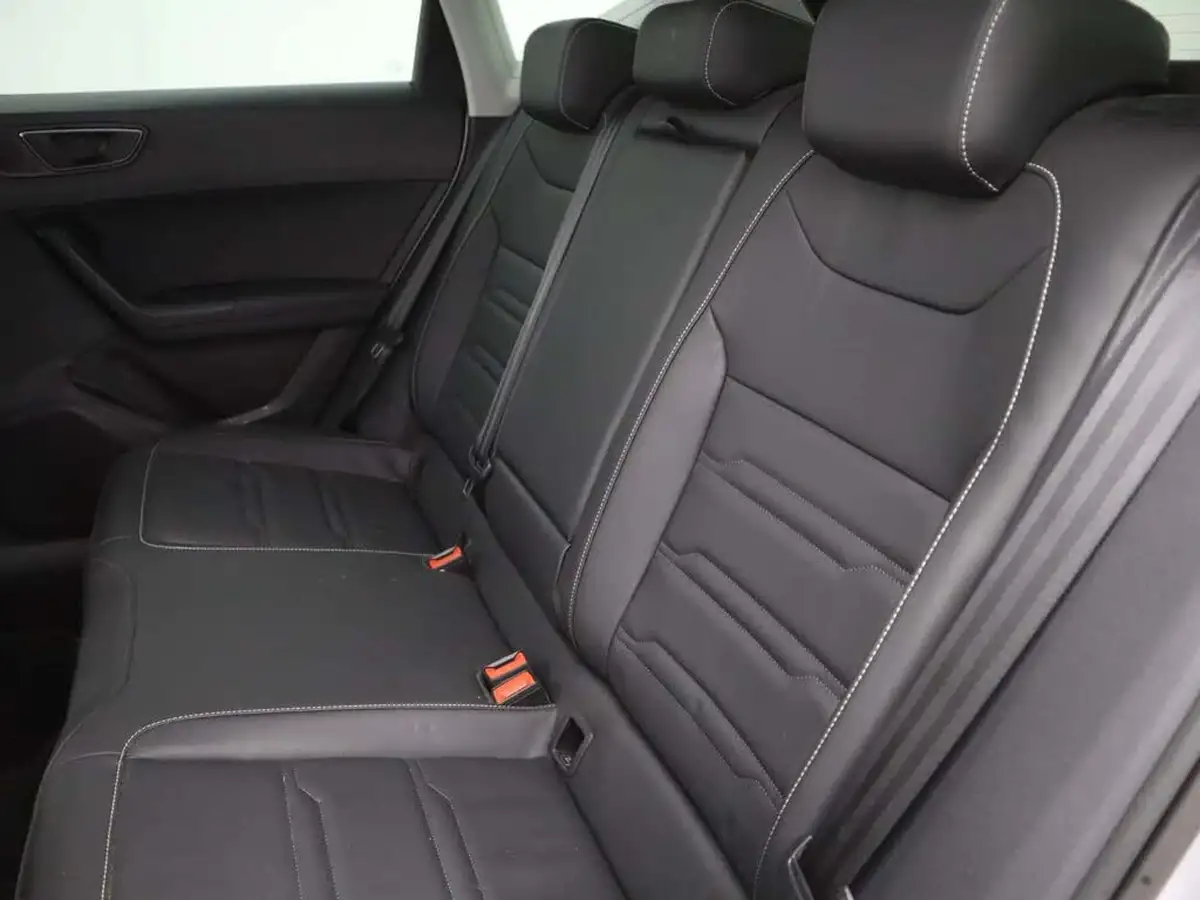 2024-seat-ateca-15-ecotsi-xperience-lux-big-10