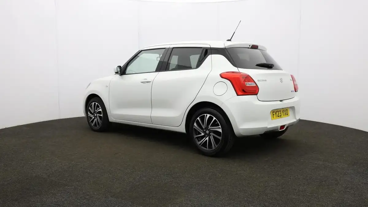 2023-suzuki-swift-12-dualjet-sz-l-big-56