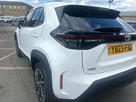 2023-toyota-yaris-cross-15-vvt-i-excel-awd-i-small-30