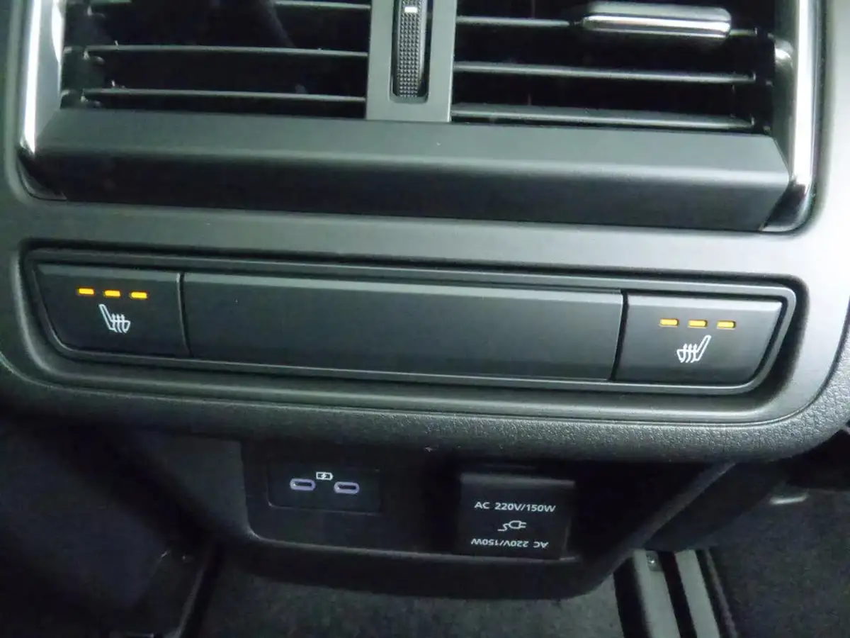 2025-mazda-cx-60-25-e-skyactiv-homura-plus-big-32