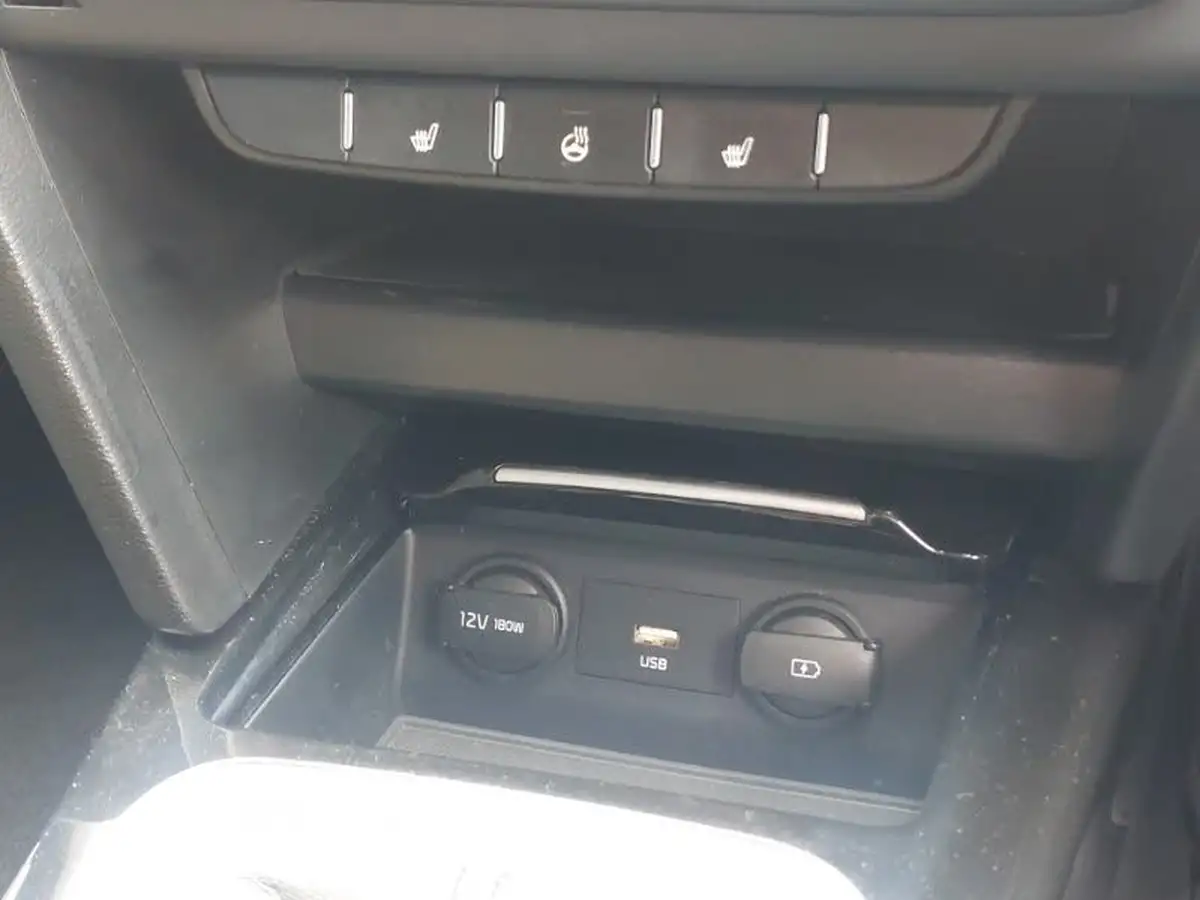 2021-kia-xceed-15-t-gdi-3-big-16