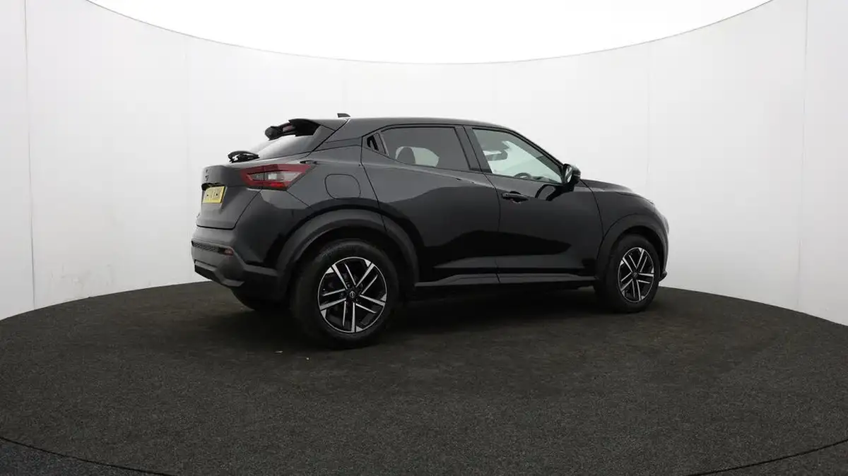 2024-nissan-juke-10-dig-t-n-connecta-big-15