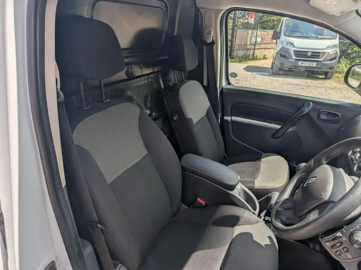 2017-renault-kangoo-maxi-15td-ll21-energy-dci-110-maxi-business-eu6-panel-1461cc-big-18