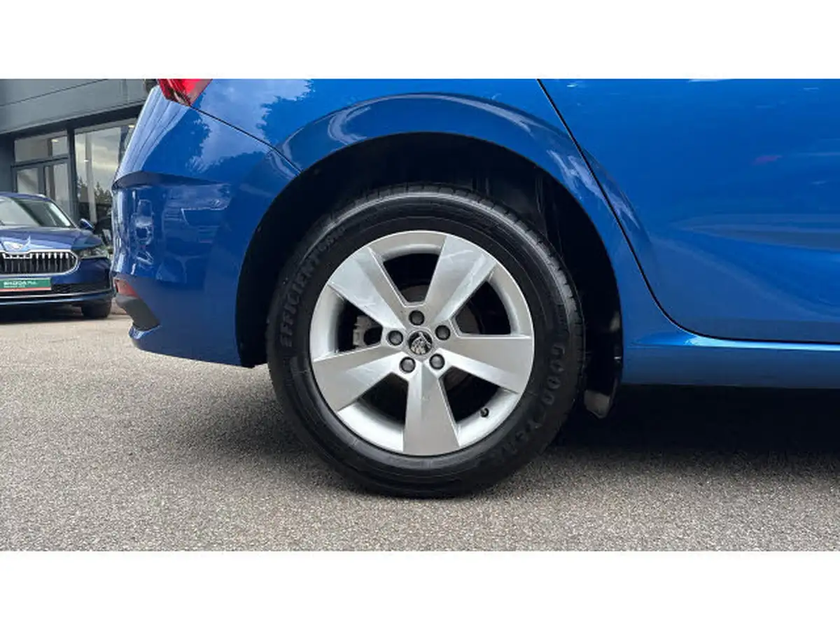 2024-skoda-scala-10-tsi-se-116ps-big-4