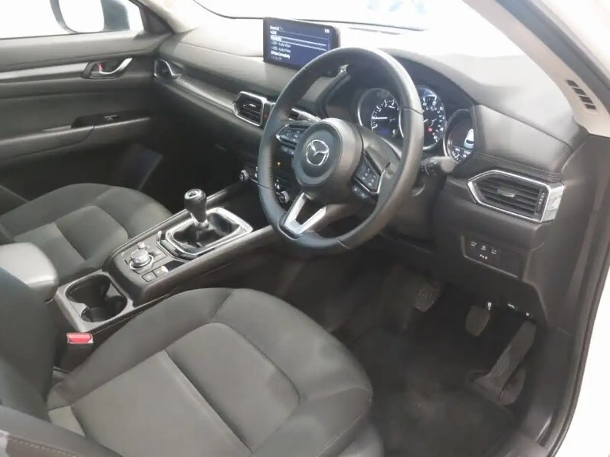 2024-mazda-cx-5-20-centre-line-big-17