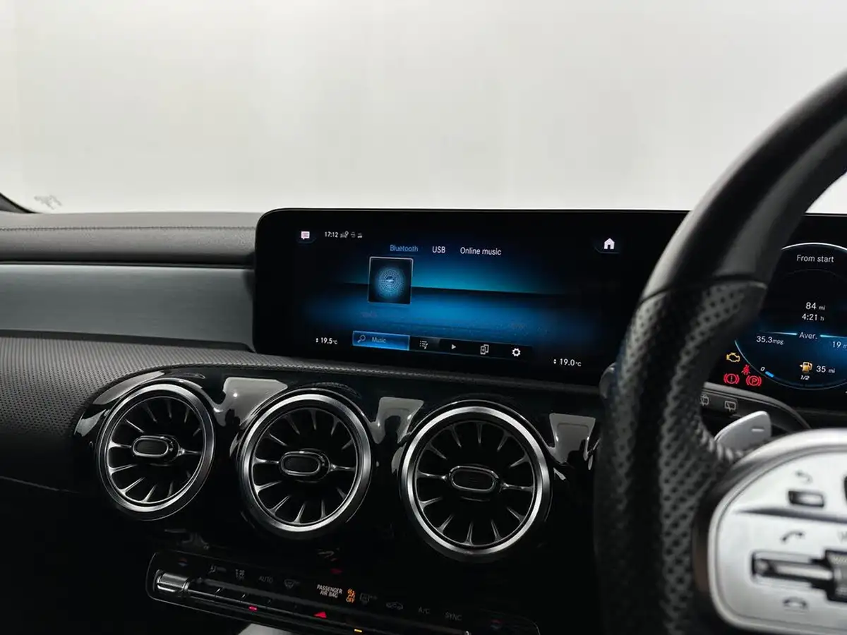 2021-mercedes-benz-cla-20-cla-250-amg-line-premium-shooting-brake-5d-big-23