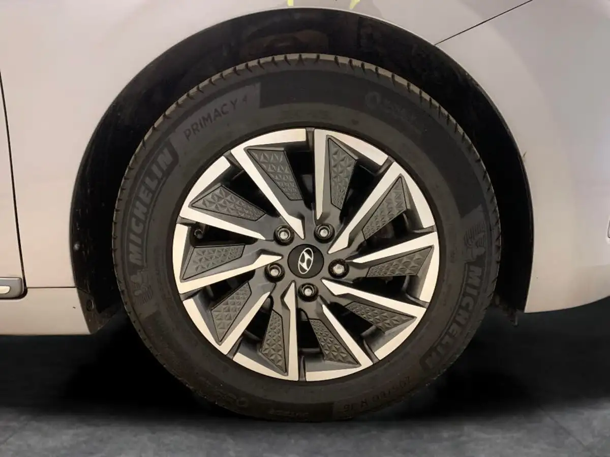 2021-hyundai-ioniq-e-premium-electric-100kw-big-28