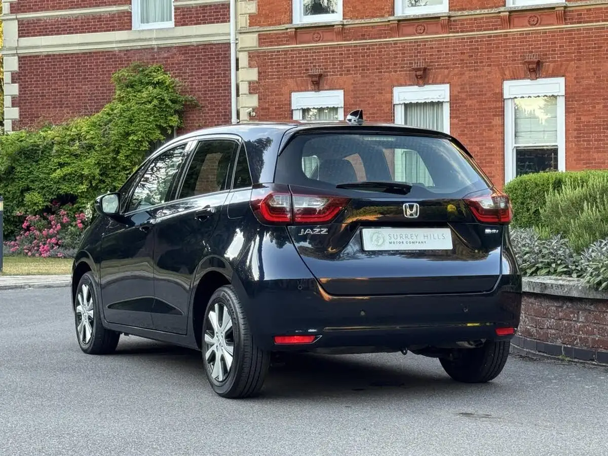 2021-honda-jazz-15-i-mmd-sr-109ps-big-4