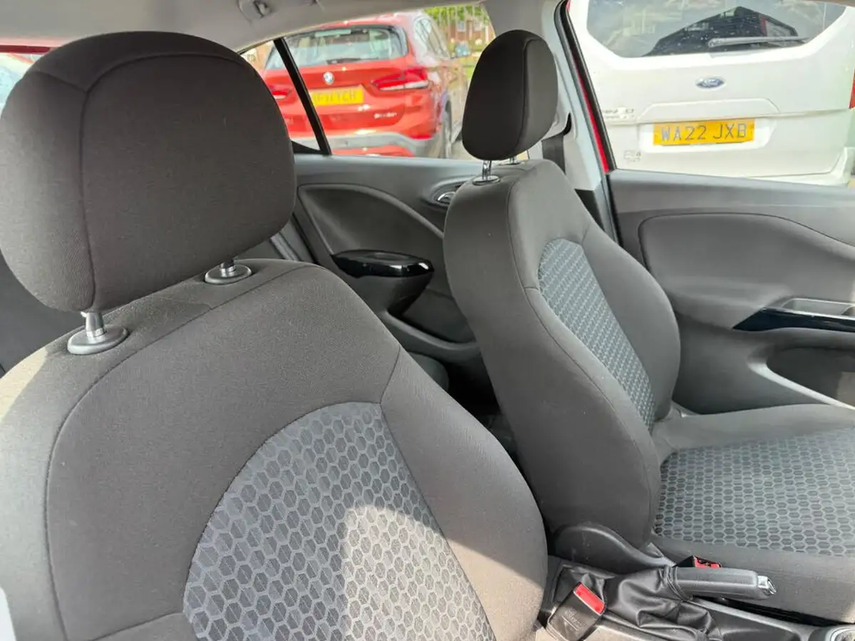 2015-vauxhall-corsa-14i-design-90ps-ecoflex-5d-big-41
