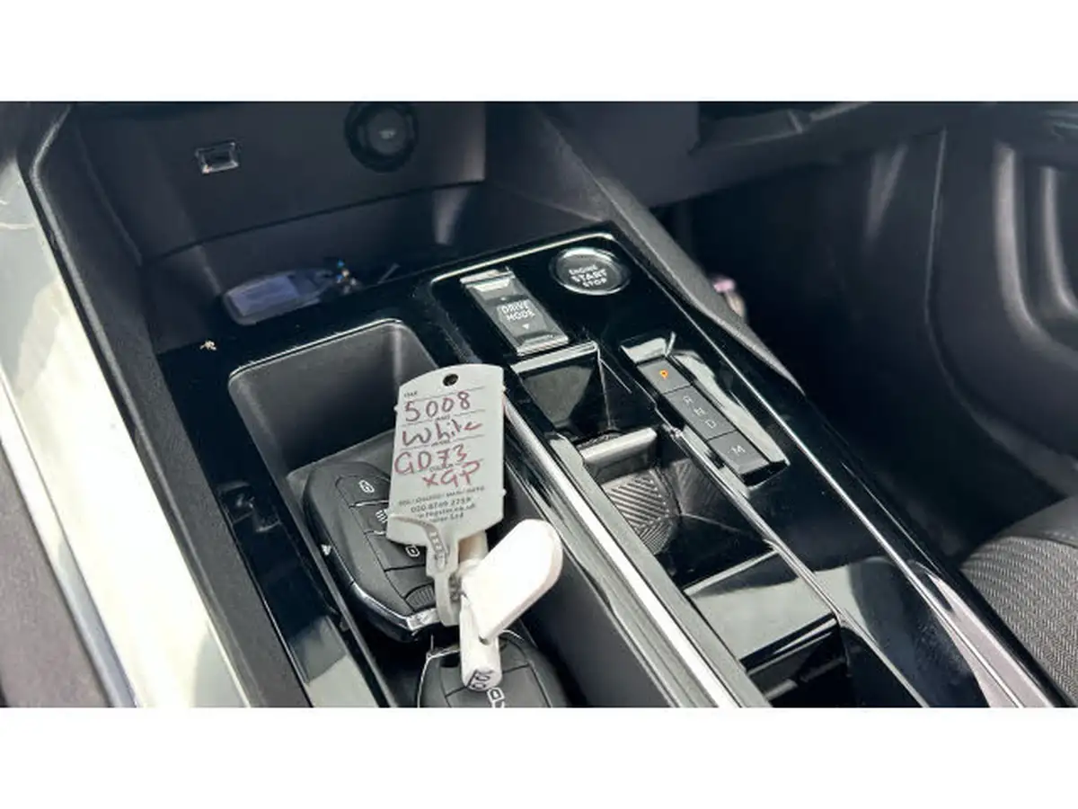 2024-peugeot-5008-suv-12-allure-premium-big-12