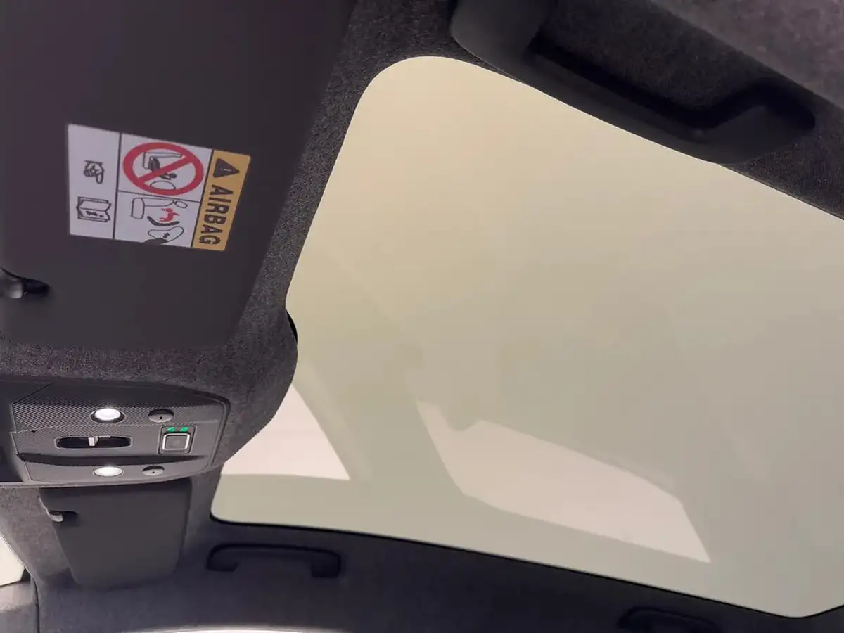 2024-renault-scenic-e-tech-e-iconic-big-22