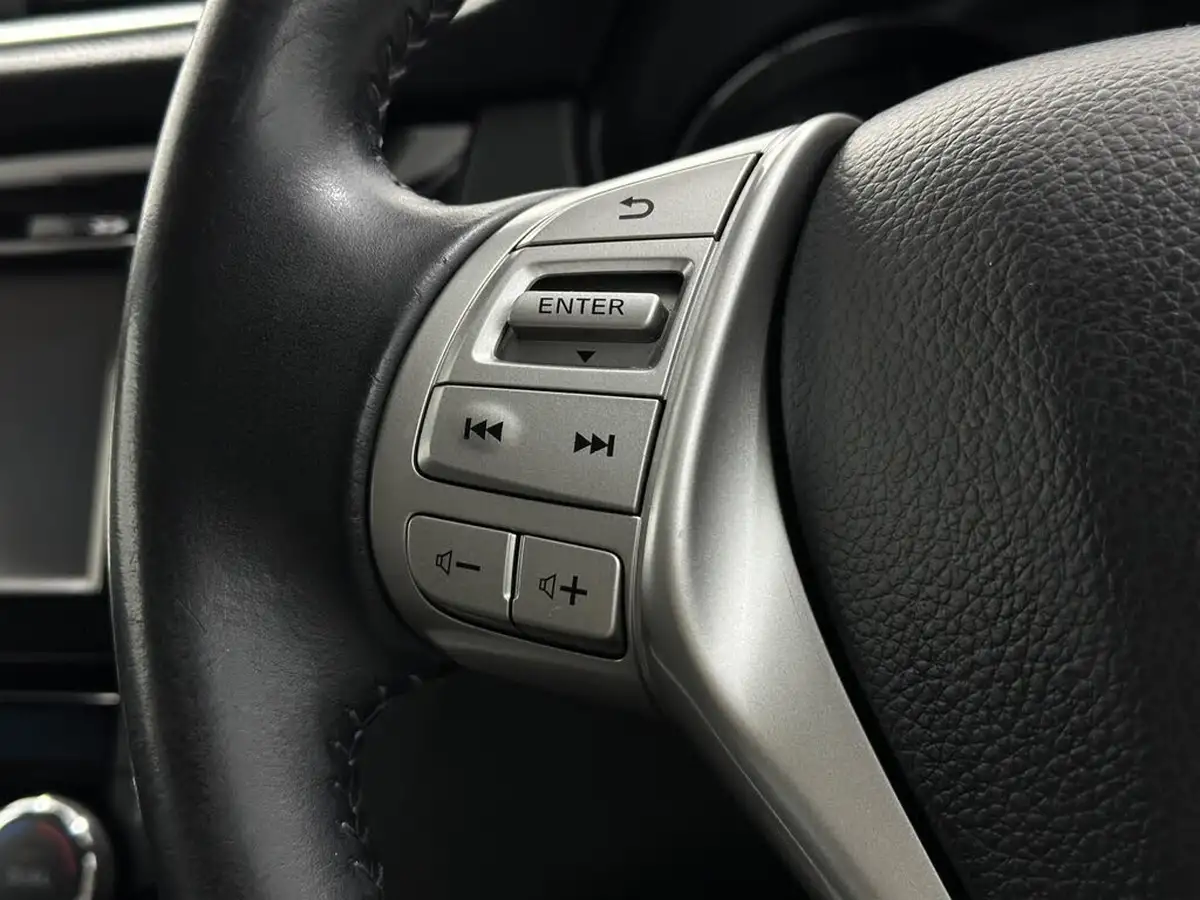 2016-nissan-qashqai-15dci-tekna-big-12