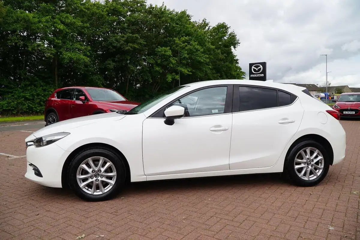 2017-mazda-mazda3-20-se-l-nav-hatchback-5d-big-7