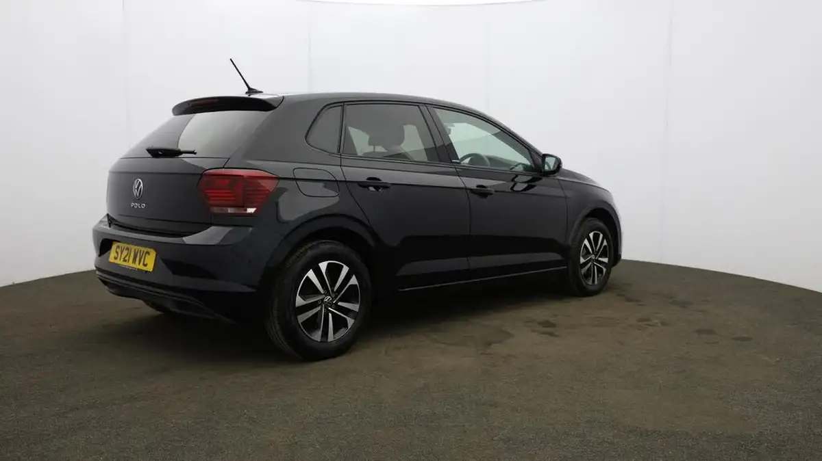 2021-volkswagen-polo-10-united-big-50