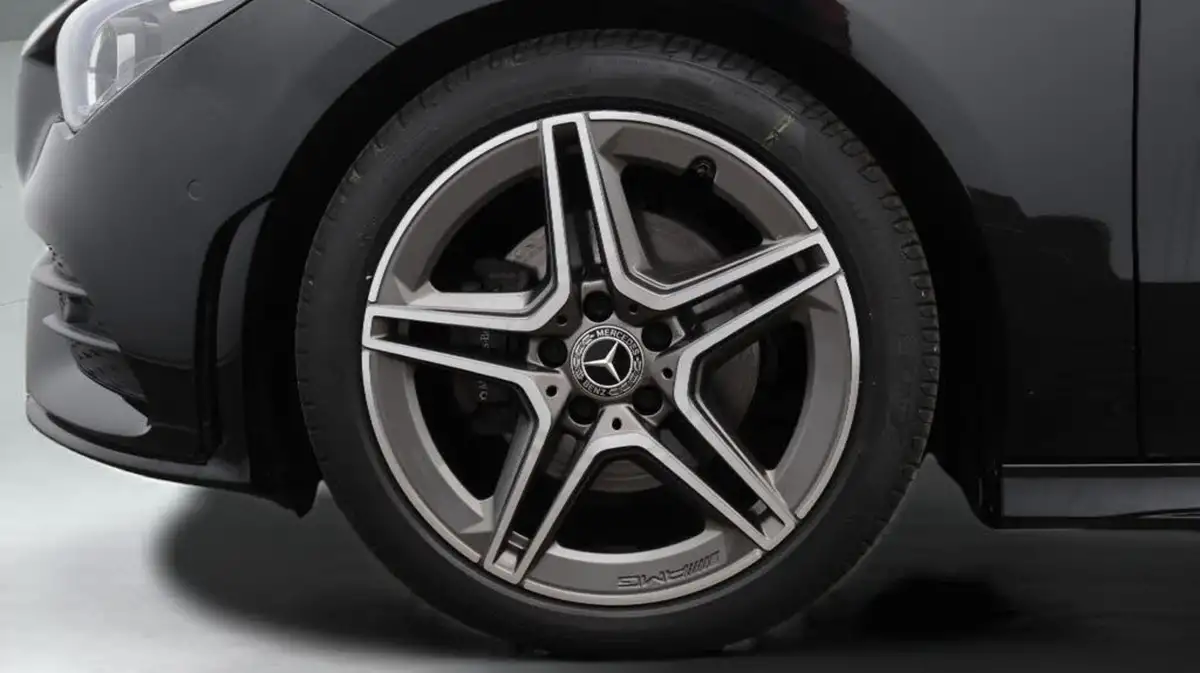 2022-mercedes-benz-cla-13-cla-180-amg-line-premium-plus-coupe-4d-big-18