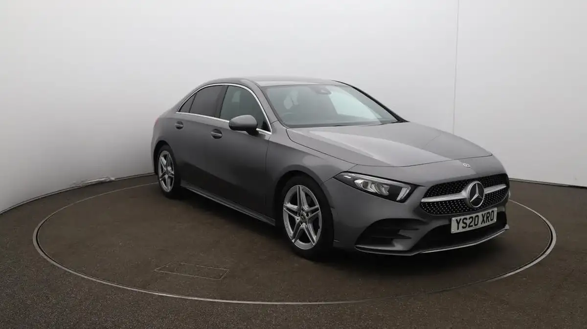 2020-mercedes-benz-a-class-13-a200-amg-line-saloon-4d-7g-dct-big-34