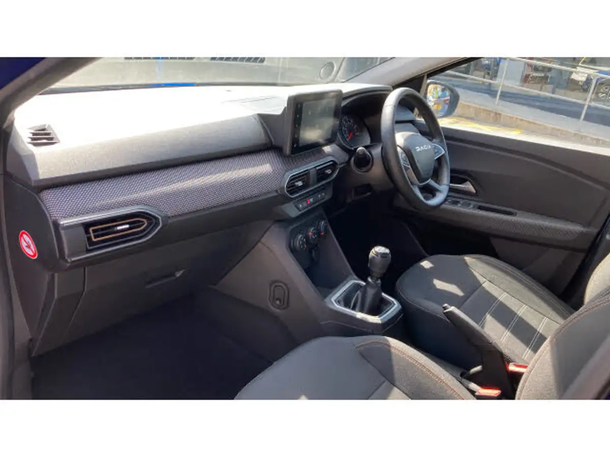 2024-dacia-sandero-stepway-10-tce-expression-90bhp-big-8