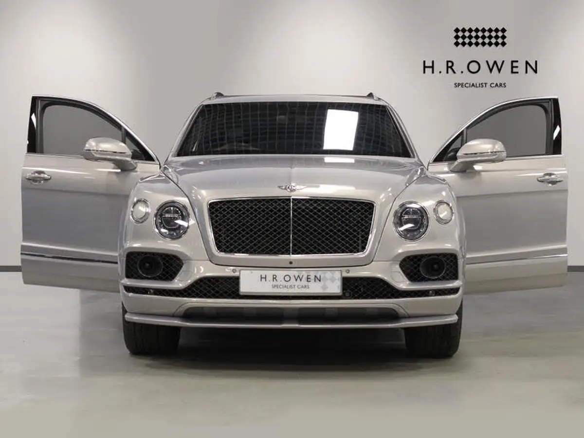 2019-bentley-bentayga-60-w12-speed-big-8