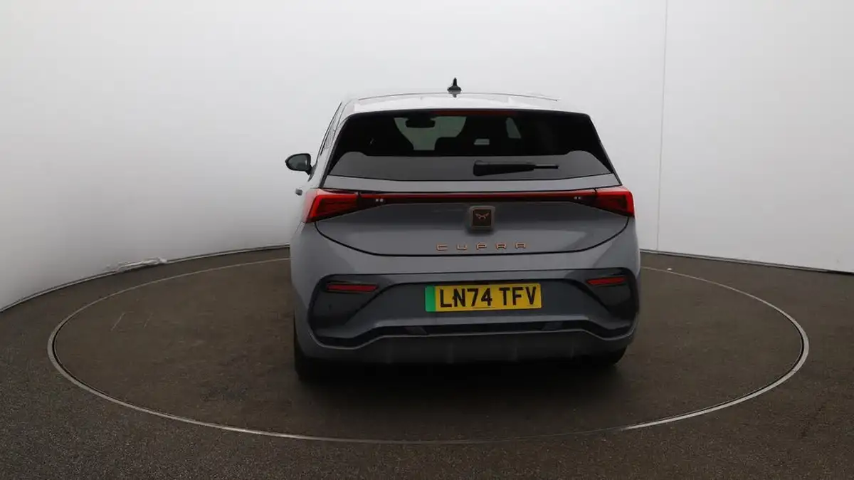2024-cupra-born-e-v2-edition-big-57