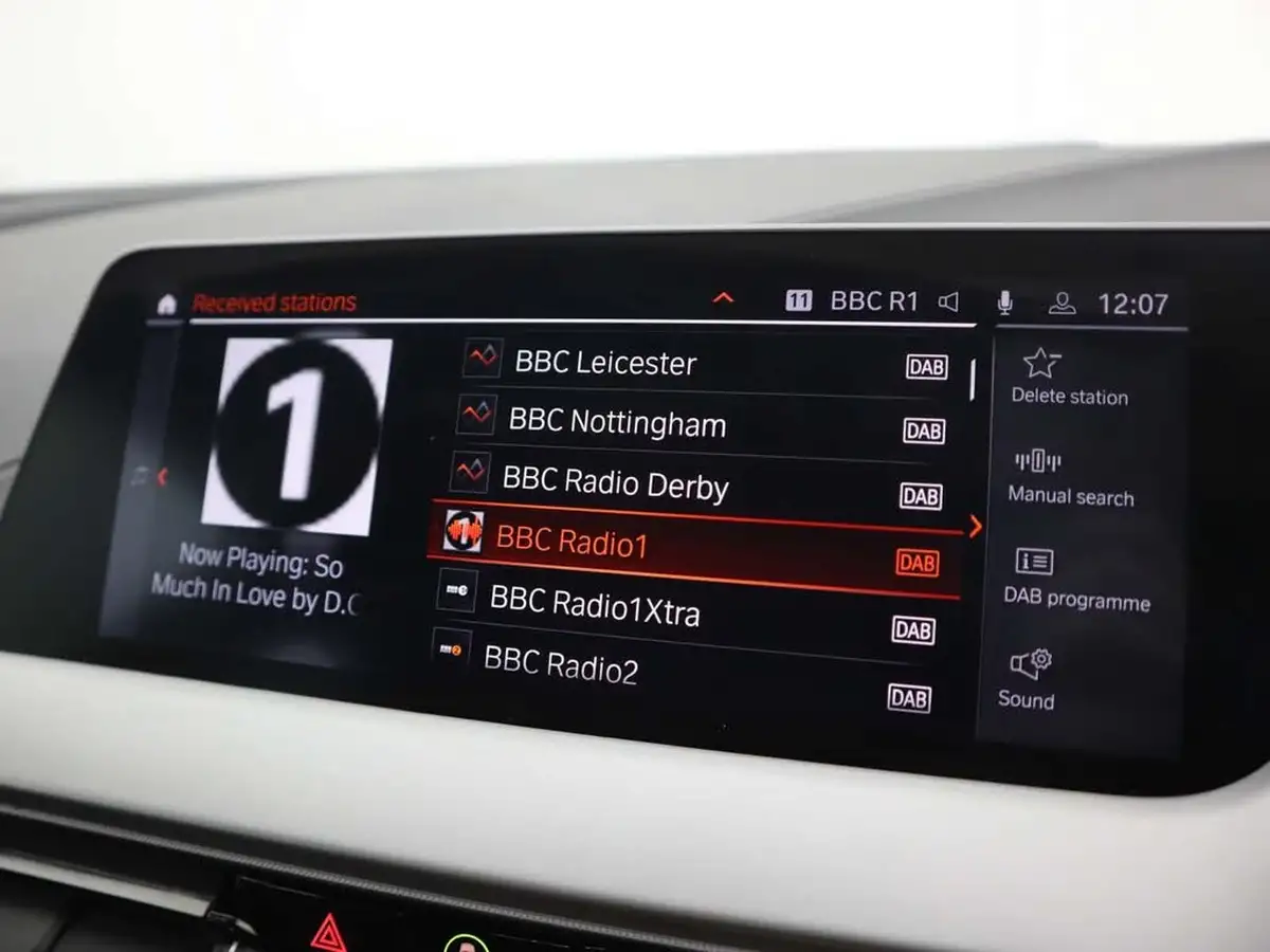 2021-bmw-1-series-15td-116d-se-lcp-big-18