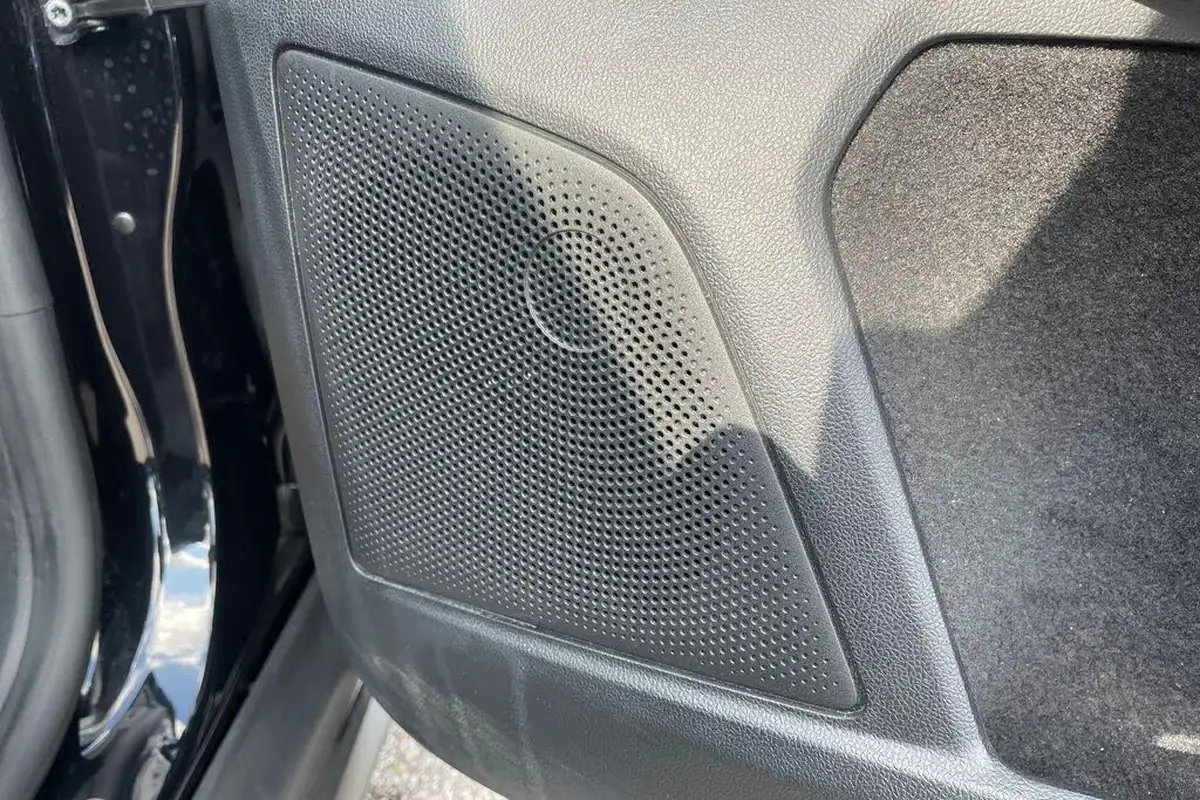 2020-ford-focus-big-22