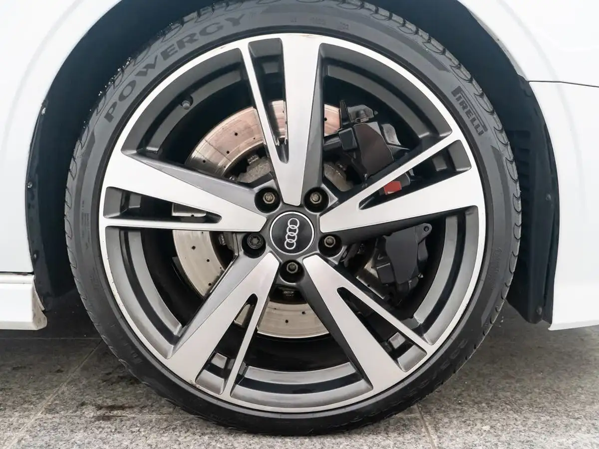 2019-audi-rs3-25-tfsi-saloon-4d-big-22