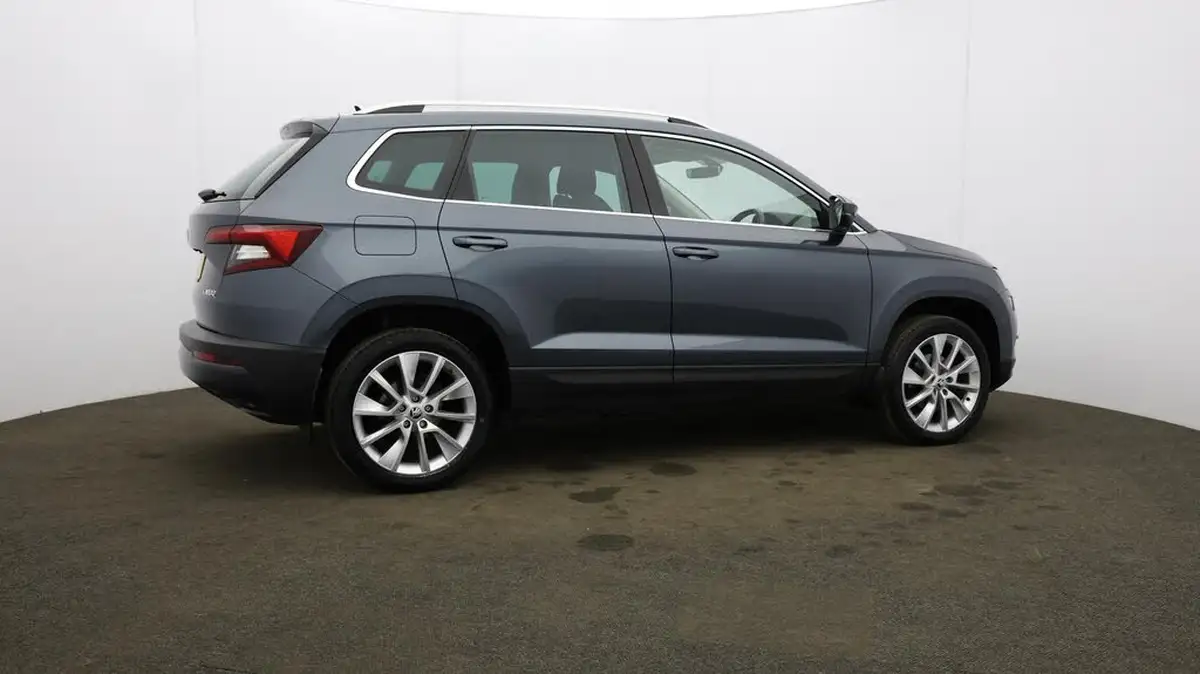 2019-skoda-karoq-15-tsi-se-l-dsg-big-58