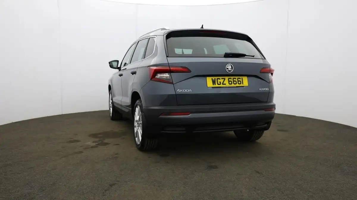 2019-skoda-karoq-15-tsi-se-l-dsg-big-34
