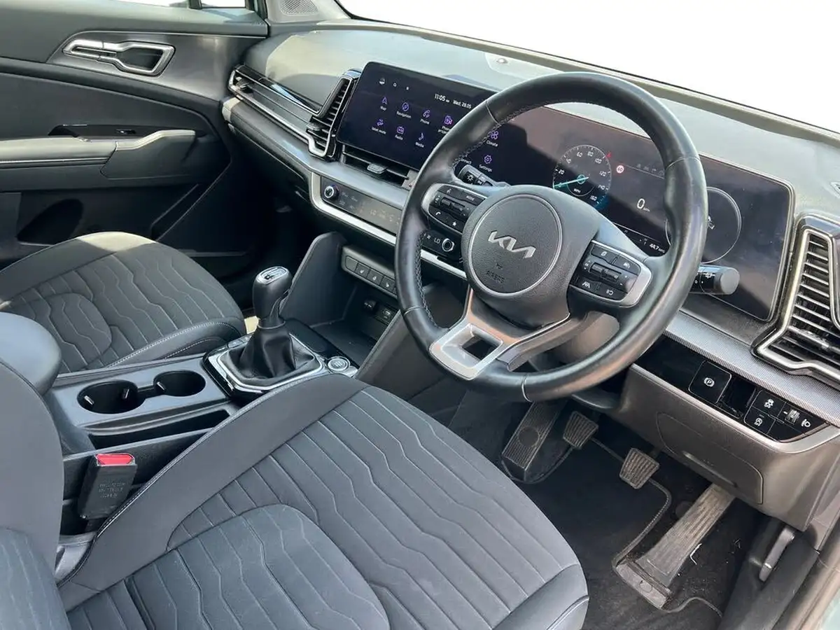 2022-kia-sportage-16-t-gdi-3-148bhp-1598cc-big-10