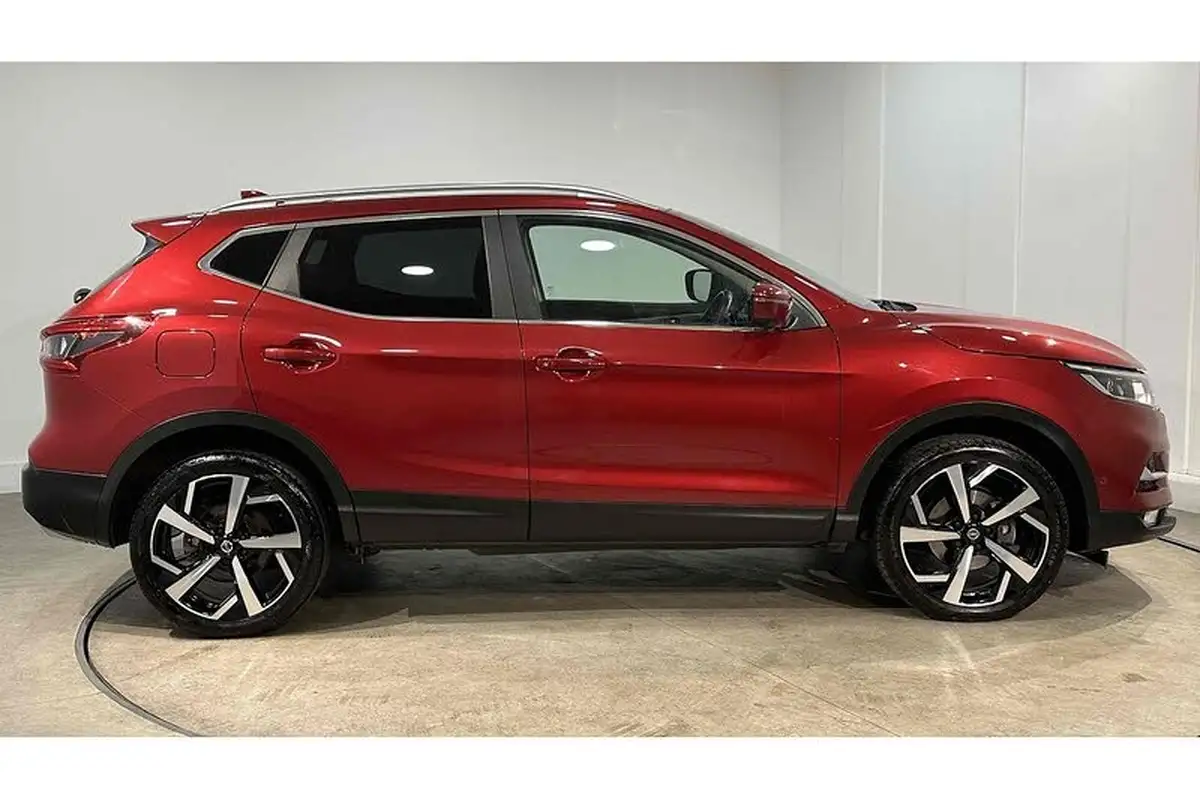 2018-nissan-qashqai-13-dig-t-tekna-160ps-big-4