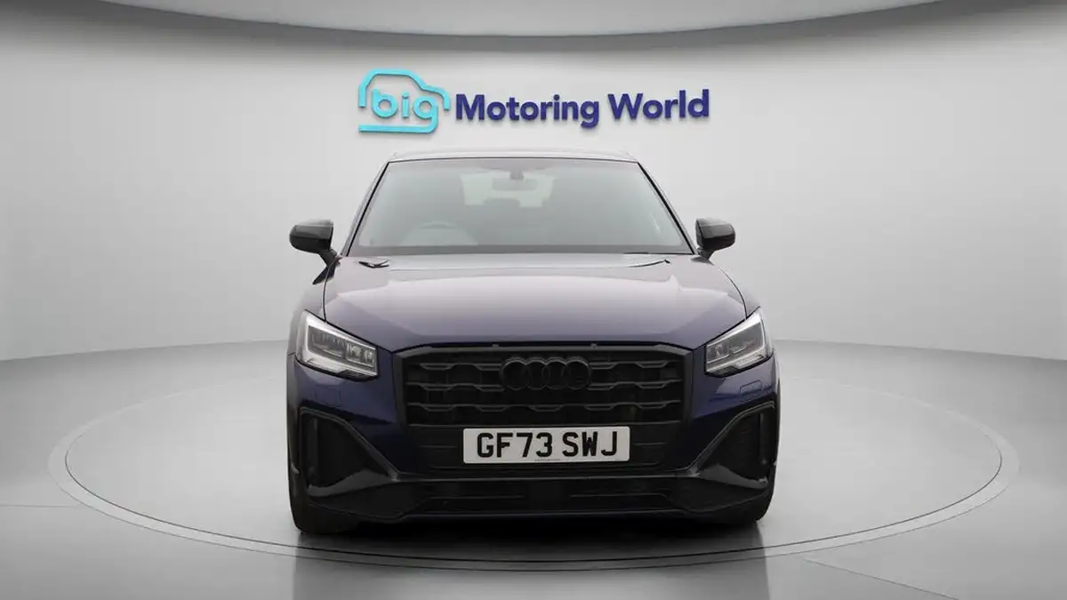2023-audi-q2-15-35-tfsi-black-edition-s-tronic-big-2