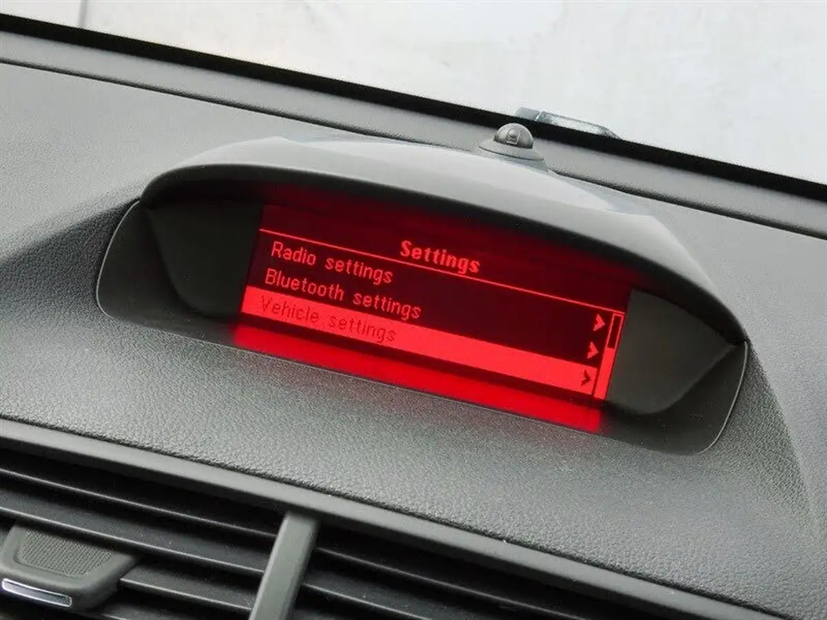 2014-vauxhall-mokka-17cdti-exclusiv-ecoflex-fwd-ss-big-23