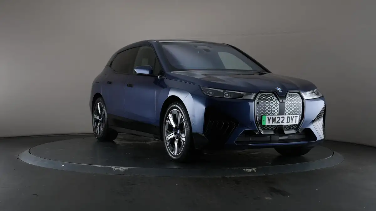 2022-bmw-ix-e-xdrive-40-m-sport-edition-big-60