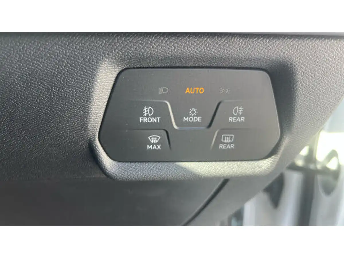 2024-cupra-formentor-14-e-hybrid-v1-big-33
