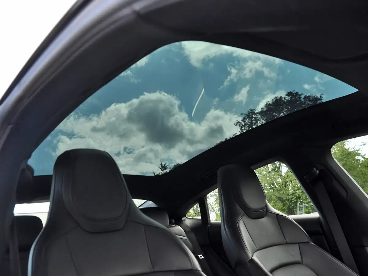 2021-porsche-taycan-e-4s-571ps-performance-battery-plus-big-78