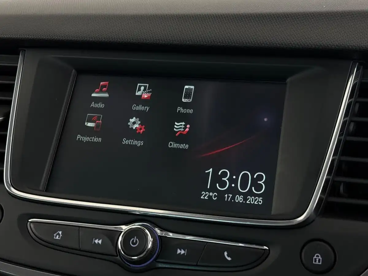 2021-vauxhall-crossland-12-elite-130ps-auto-big-26