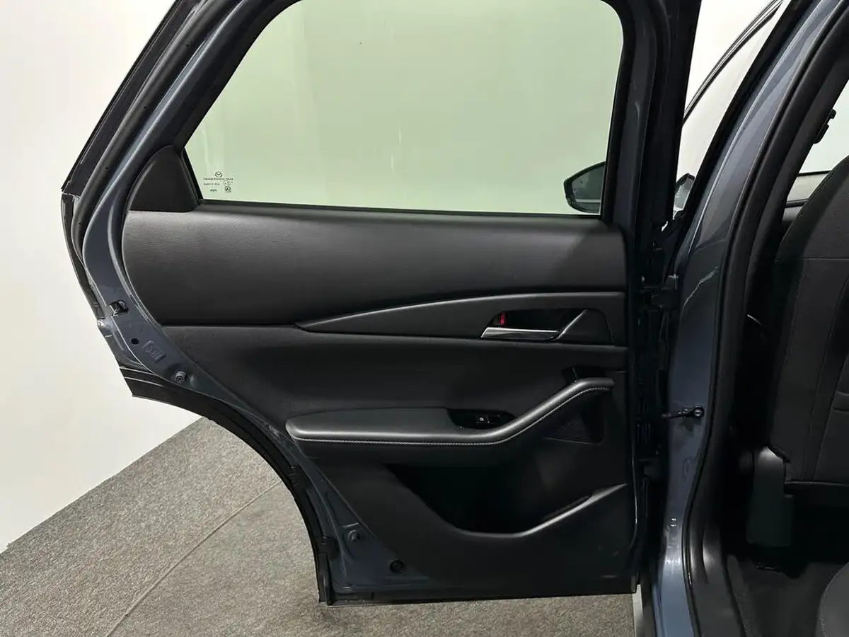 2021-mazda-cx-30-20-e-skyactiv-x-sport-lux-big-40