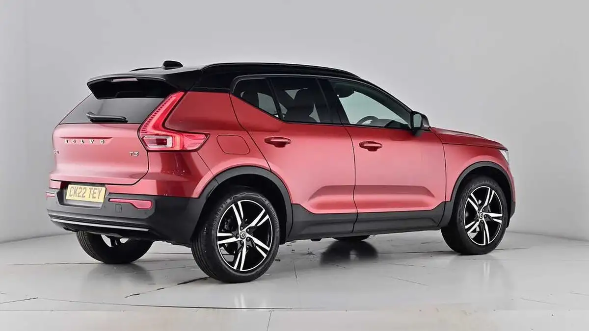 2022-volvo-xc40-15-t3-r-design-auto-big-76